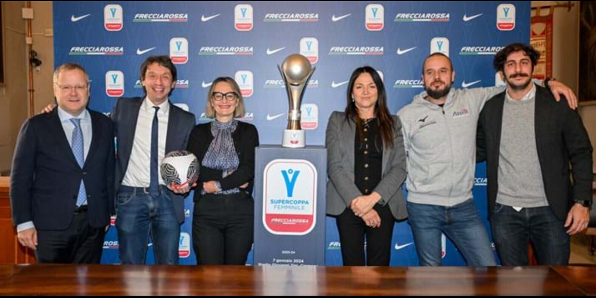 Supercoppa femminile Roma-Juve: i Distinti dello Zini intitolati a Vialli