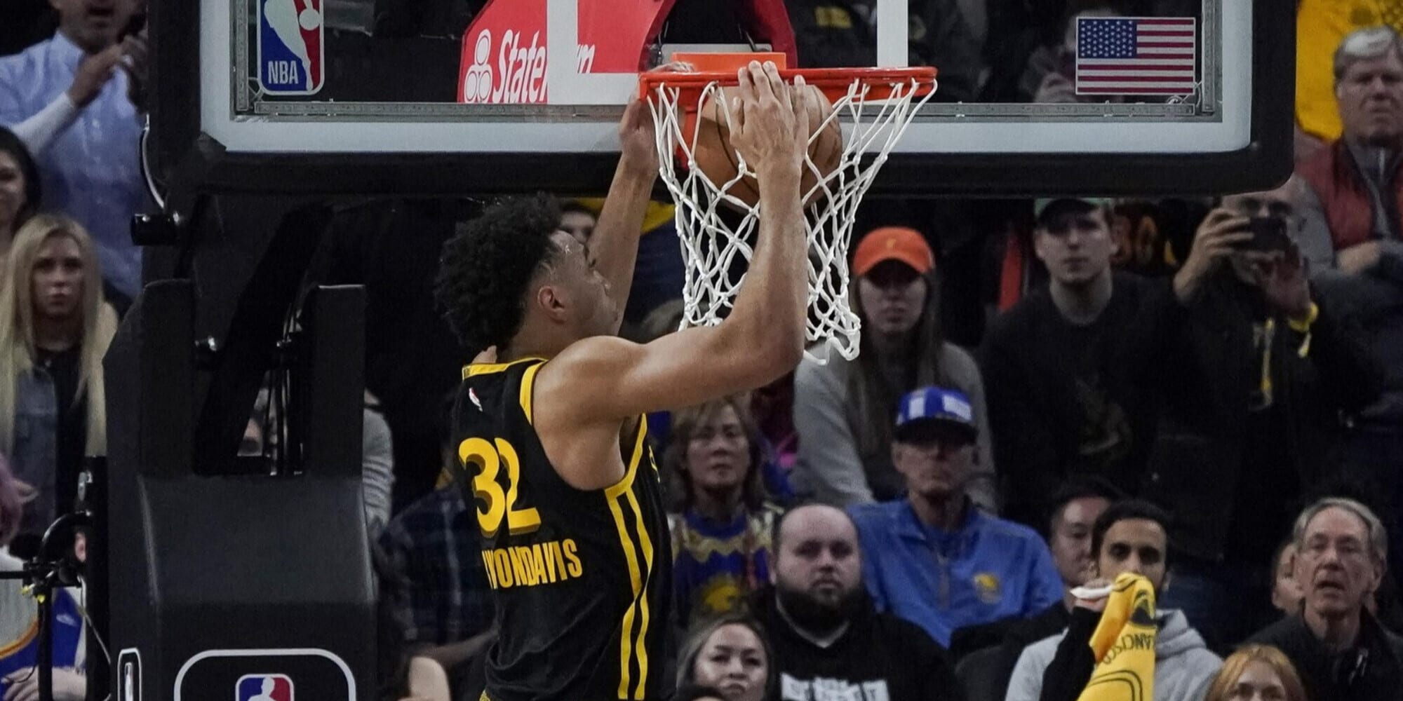 Nba, i Golden State Warriors battono i Wizards: Gallinari resta a guardare
