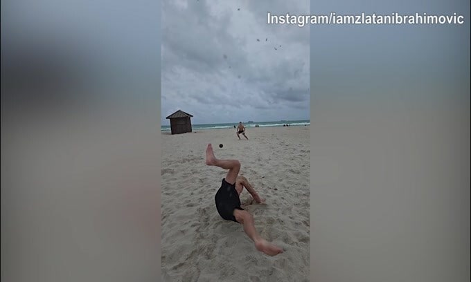 Ibra non tramonta mai: che rovesciata pazzesca!