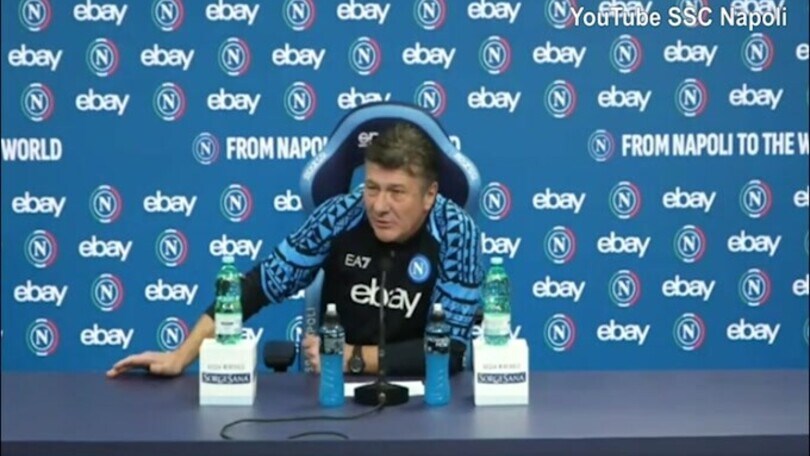 Mazzarri difende Osimhen: "É martoriato"