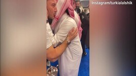 Abbracci con Mourinho, Totti e Ronaldo per Turki Alalshikh