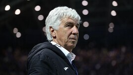 Atalanta, Gasperini polemico sul recupero. Roma: tifosi infuriati con Karsdorp