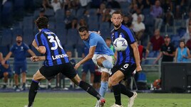 Lazio, possibili novità di formazione contro l'Inter. Le probabili scelte di De Rossi e Gilardino