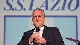 Lazio, rallenta la trattativa Noslin. De Laurentis e la folle proposta economica per Kvaratskhelia