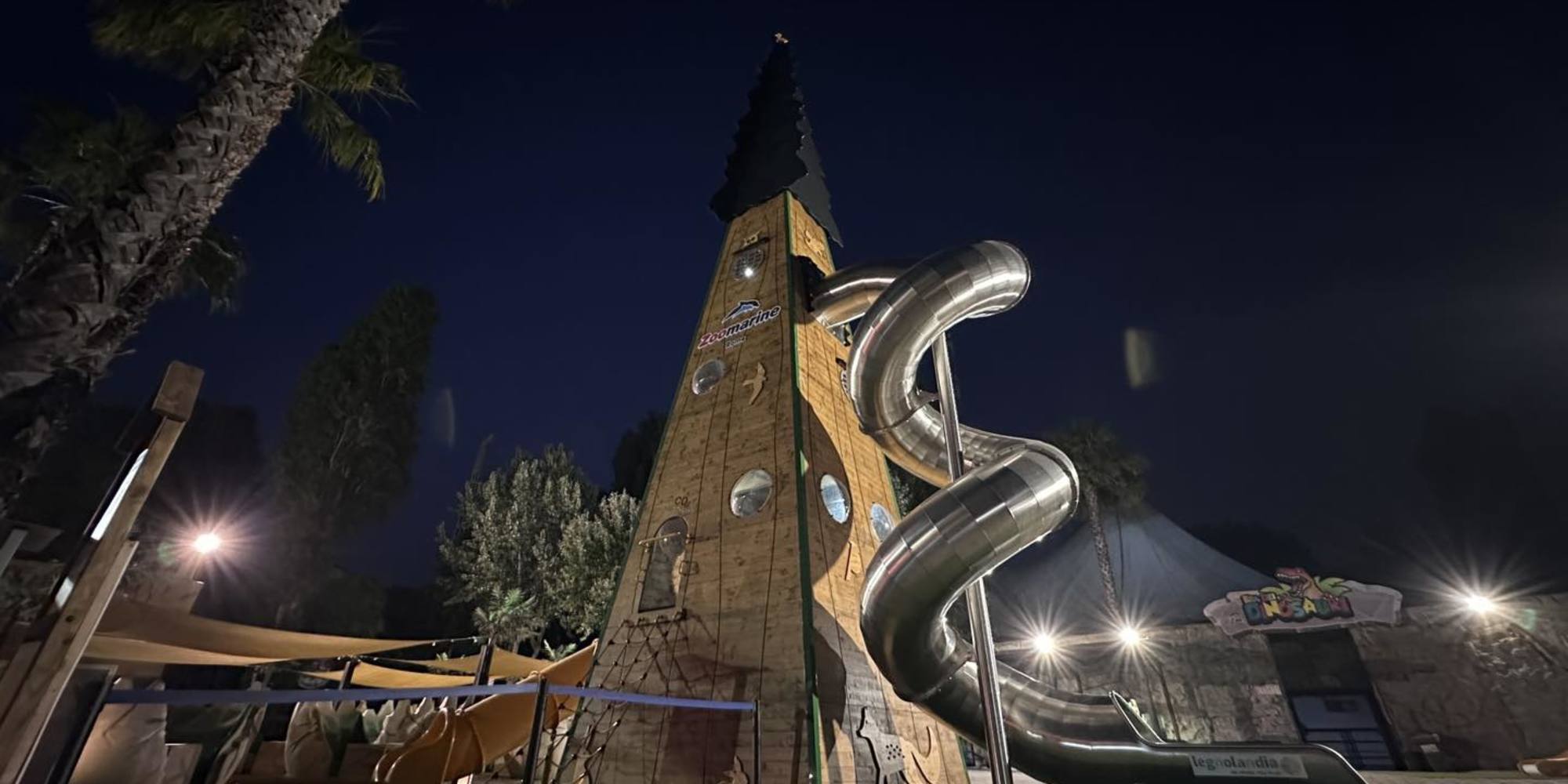 Super Dinosaur Show, spettacolo sotto le stelle