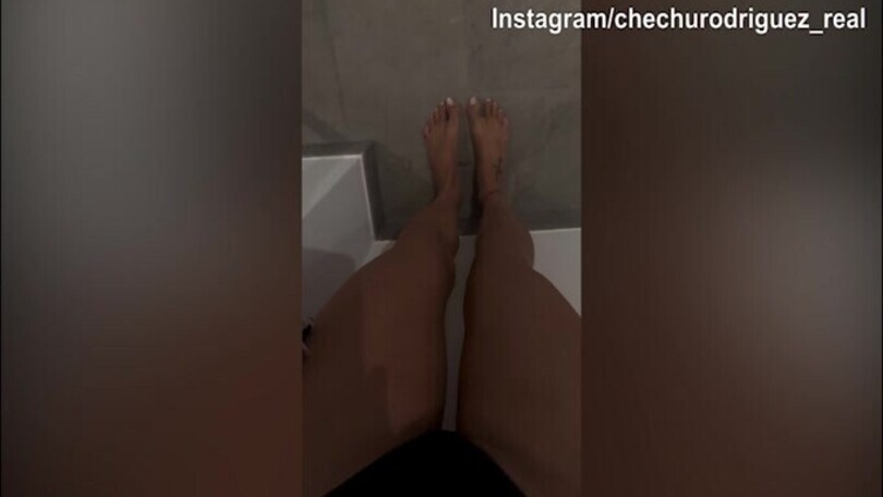 Cecilia Rodriguez, che scherzo a Ignazio...ma poi lei si fa male!