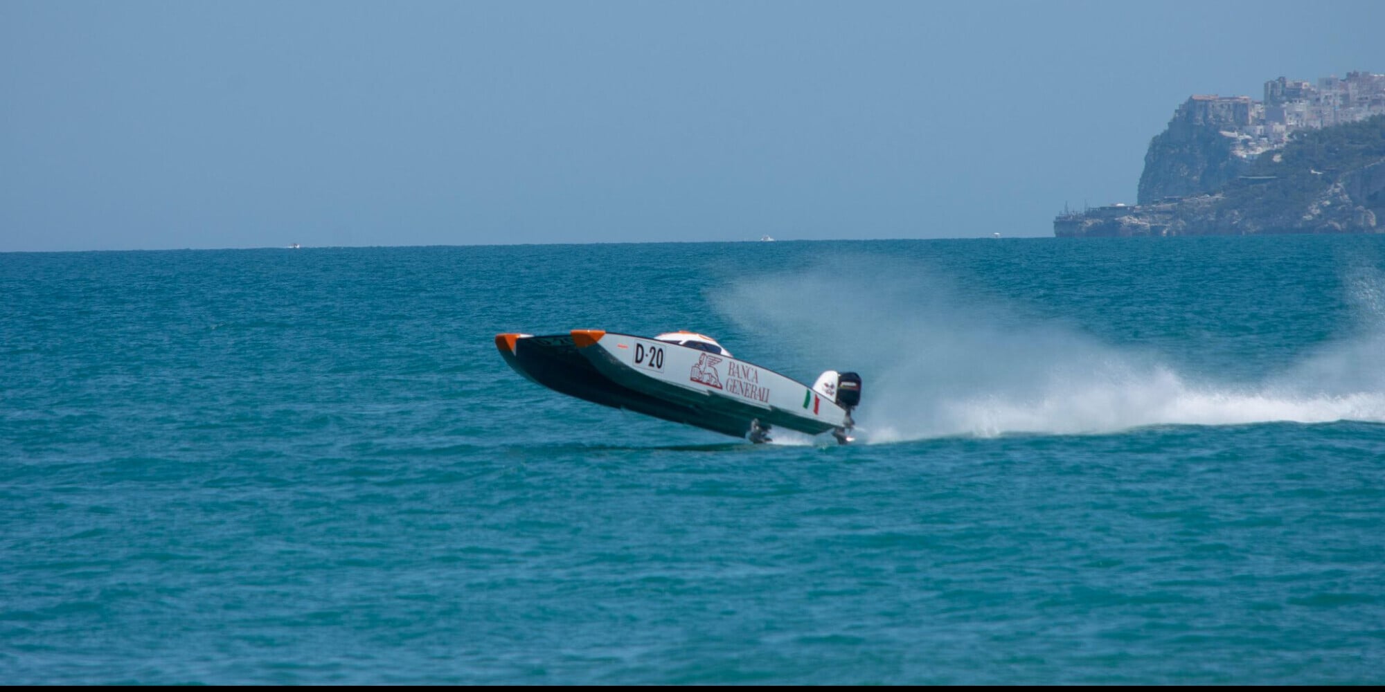Il Campionato del mondo di Off Shore sbarca al porto turistico di Rodi Gargano dall’11 al 14 luglio