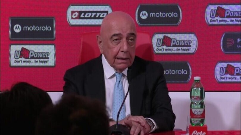 Galliani: "Nessuna trattativa per Colpani e Szczesny"