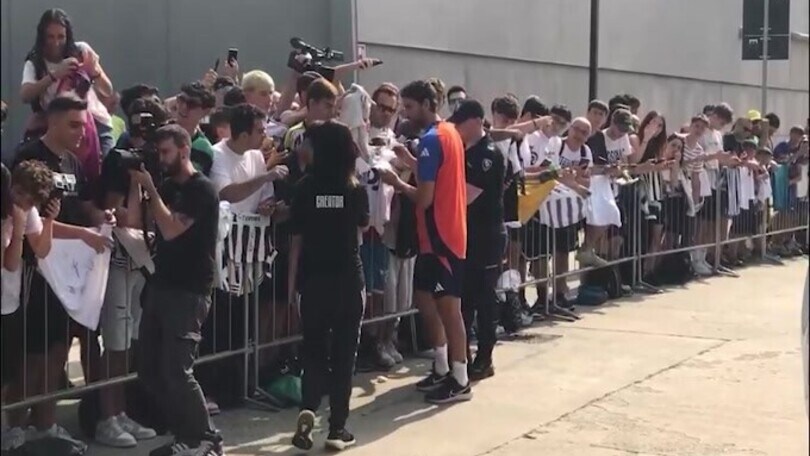 Juve: Locatelli, Arthur e Miretti al JMedical per le visite mediche
