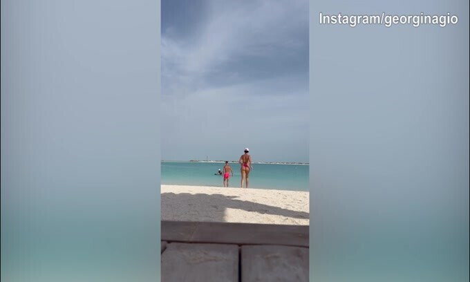 Vacanza in famiglia per Georgina Rodriguez e CR7