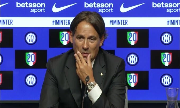 Simone Inzaghi: "Valentin Carboni? É il futuro dell'Inter"