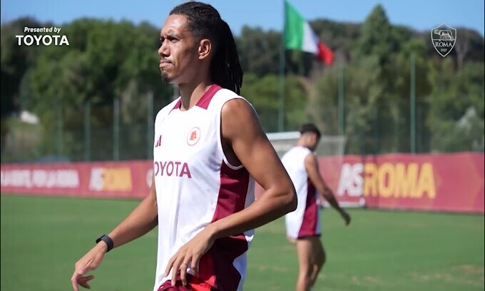 Roma, allenamento sotto lo sguardo di Ghisolfi