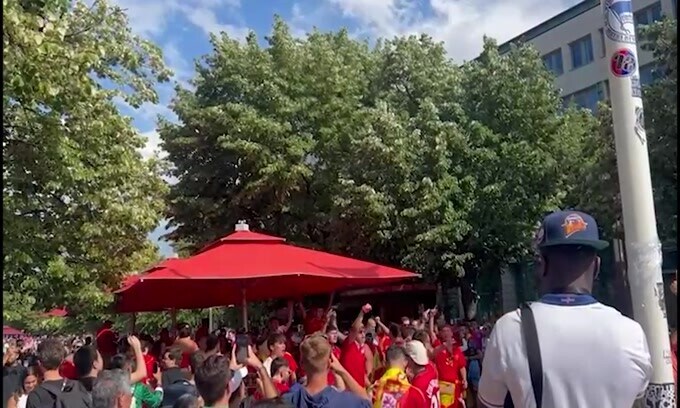 Finale Euro 2024, i tifosi spagnoli provocano: il coro contro gli inglesi