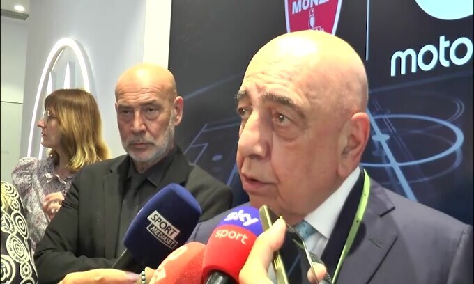 Galliani: "Colpani? Ricevute telefonate, ma ho detto no. Su Correa..."