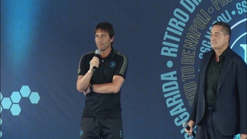 Conte ai tifosi: "Grazie per la vostra presenza"