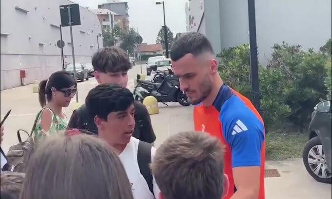 Juve, Kostic al JMedical per le visite mediche