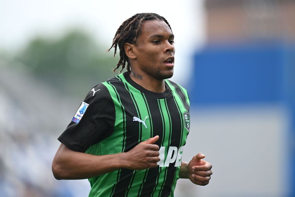 Lazio, offerta al Sassuolo per Laurienté. I Friedkin rinunciano all'acquisto dell'Everton