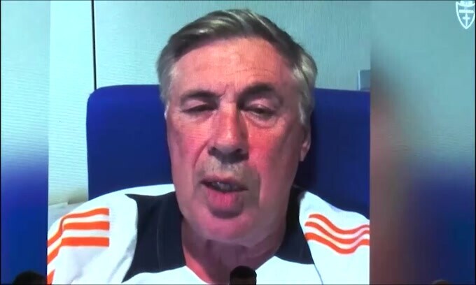 Sorpresa per Nesta con i messaggi di Ancelotti, Gattuso e Pirlo