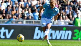 Lazio, possibile cessione di Isaken. Il Napoli in campo contro il Mantova