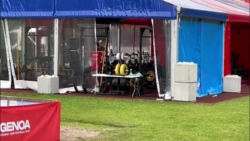 Genoa, Retegui torna in anticipo e lavora in palestra