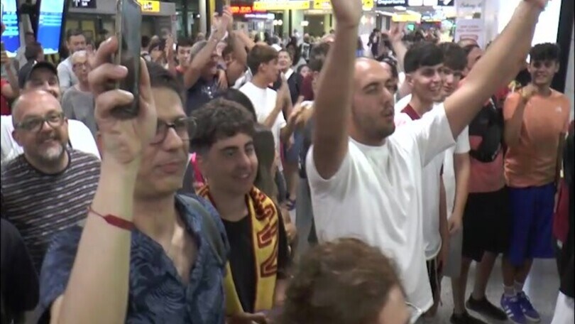 Roma, cresce l'attesa tra i tifosi per Soulè