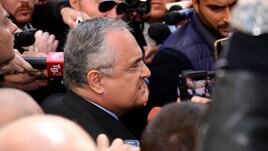 Lazio, le parole di Lotito sul mercato. Bologna, ceduto ufficialmente Calafiori all'Arsenal