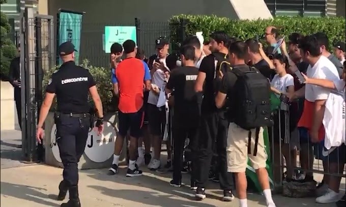 Douglas Luiz termina le visite mediche: il saluto del brasiliano ai tifosi