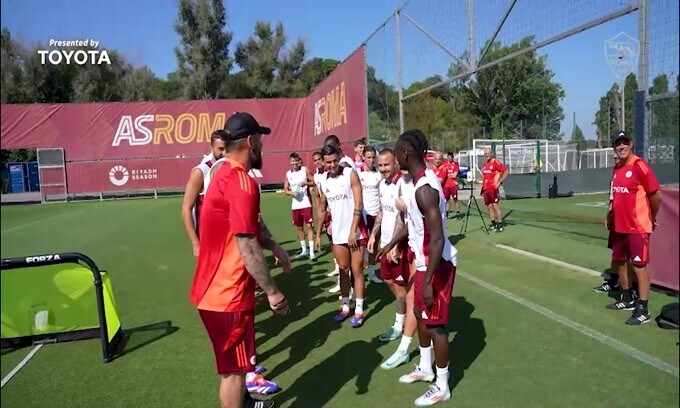Roma, prime magie in allenamento per Soulè