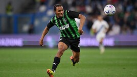 Lazio, Laurienté vuole stare in Italia. Orsato si dimette dalla CAN