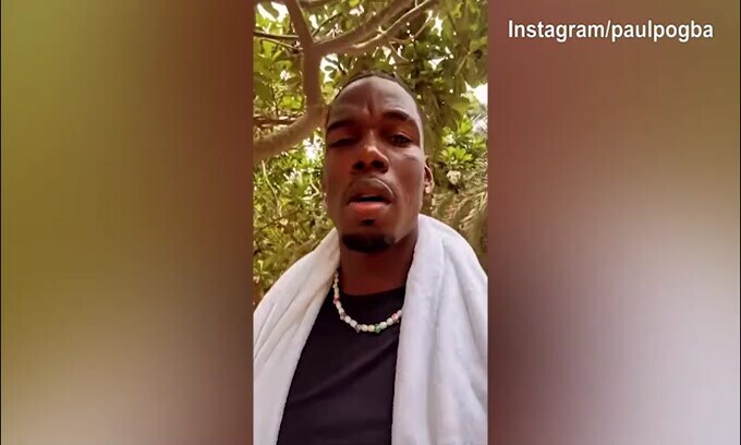 Pogba non perde il buon umore e si allena a casa