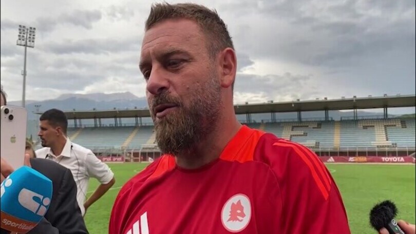 De Rossi: "Il mercato non è chiuso, cerchiamo altri esterni alti"