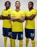 Lazio, presentata la maglia away. Inter: ceduto in prestito Carboni