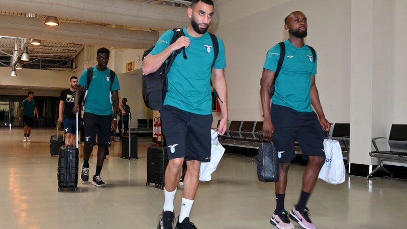 Lazio, gli esuberi valgono 15 milioni. Roma e Besiktas trattano per Karsdorp