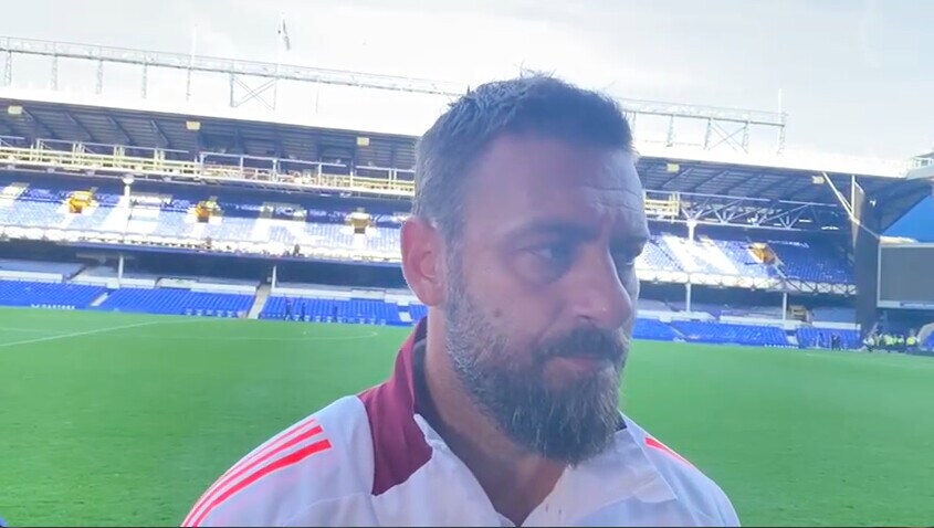 De Rossi: “Sono felice di questa Roma, la rosa va sfoltita”