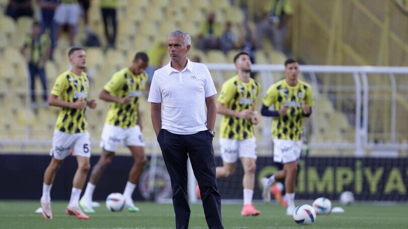 Mourinho fuori dalla Champions: può affrontare la Roma