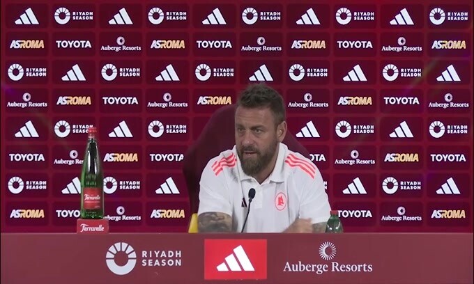 De Rossi: "Dybala con noi a Cagliari, nessuno è più importante della Roma"