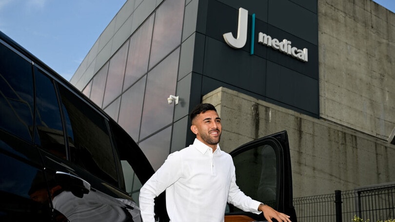 Juve: Nico Gonzalez ha effettuato le visite. Inter, atterrato a Milano Palacios