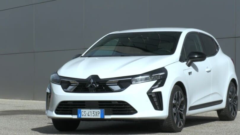 Mitsubishi Colt 1.6 E-Tech, la prova