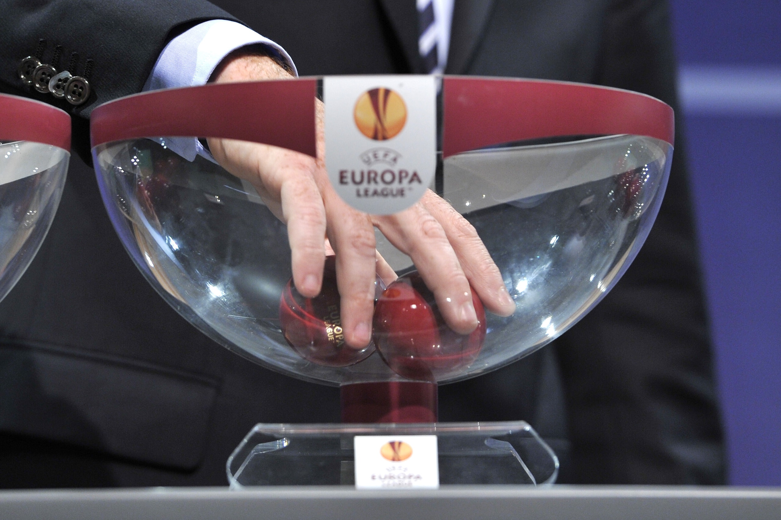 Europa League, le avversarie di Roma e Lazio. Cataldi verso la Fiorentina