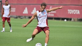 Roma, Bove ai saluti. Lazio: Casale al Bologna