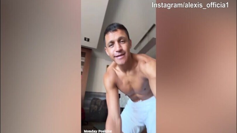 Udinese, Sanchez infortunato non perde il buon umore: "Ci sono problemi ogni giorno, quindi balla"