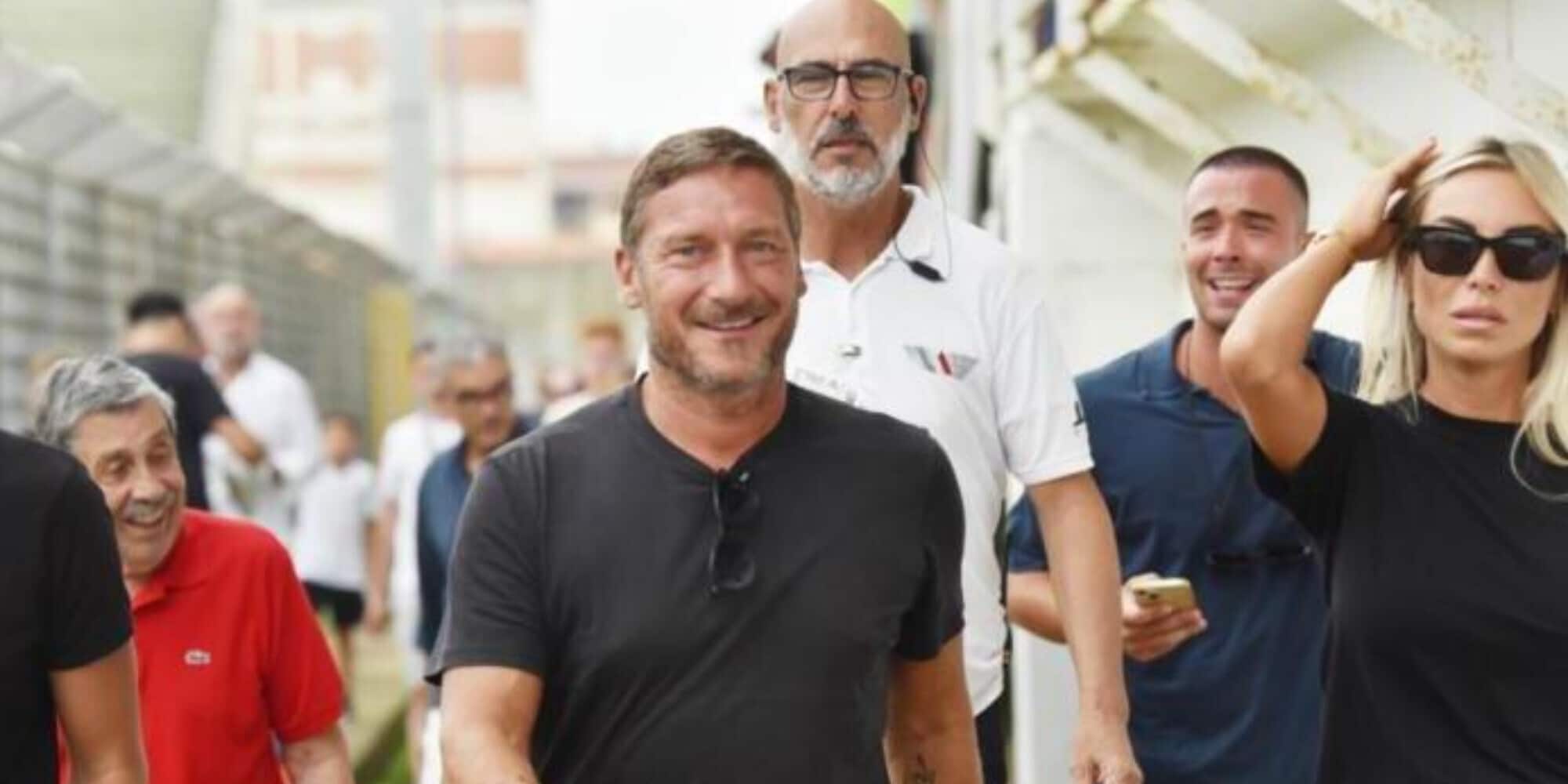 Totti e la dura risposta alle critiche sul figlio Cristian: "Chiacchiere da bar"
