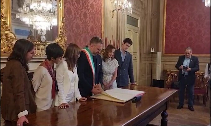 Saputo cittadino onorario di Bologna, la firma con il Sindaco in comune