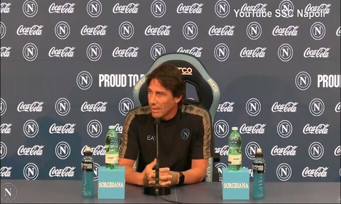 Conte: "Storia del Napoli? Già ne faccio parte"