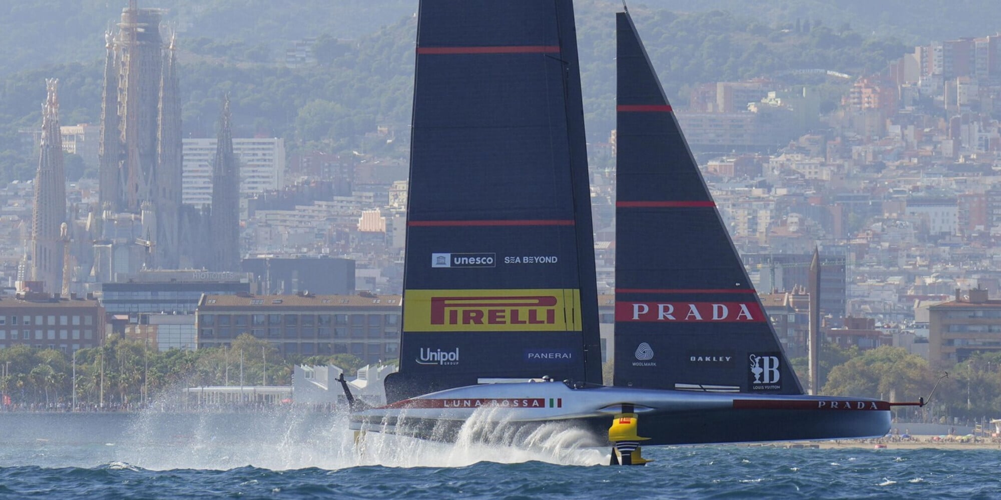 Luna Rossa in acqua oggi: a che ora e dove vedere le regate in tv e streaming