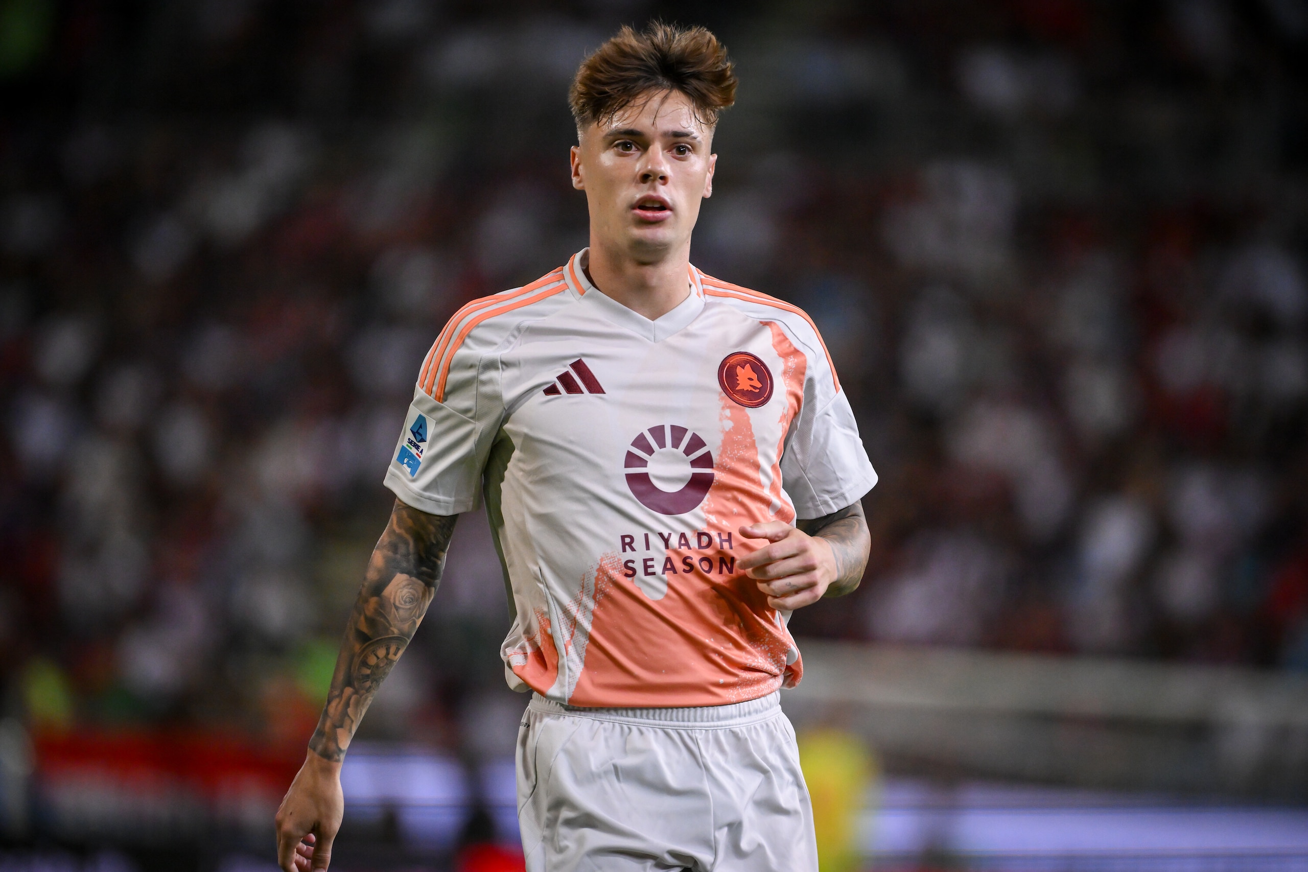 Roma, parlano gli agenti di Zalewski. Serie A: finisce in pari tra Como e Bologna
