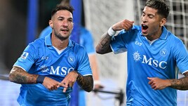 Il Napoli batte il Monza 2-0. Pari a reti bianche tra Empoli e Fiorentina