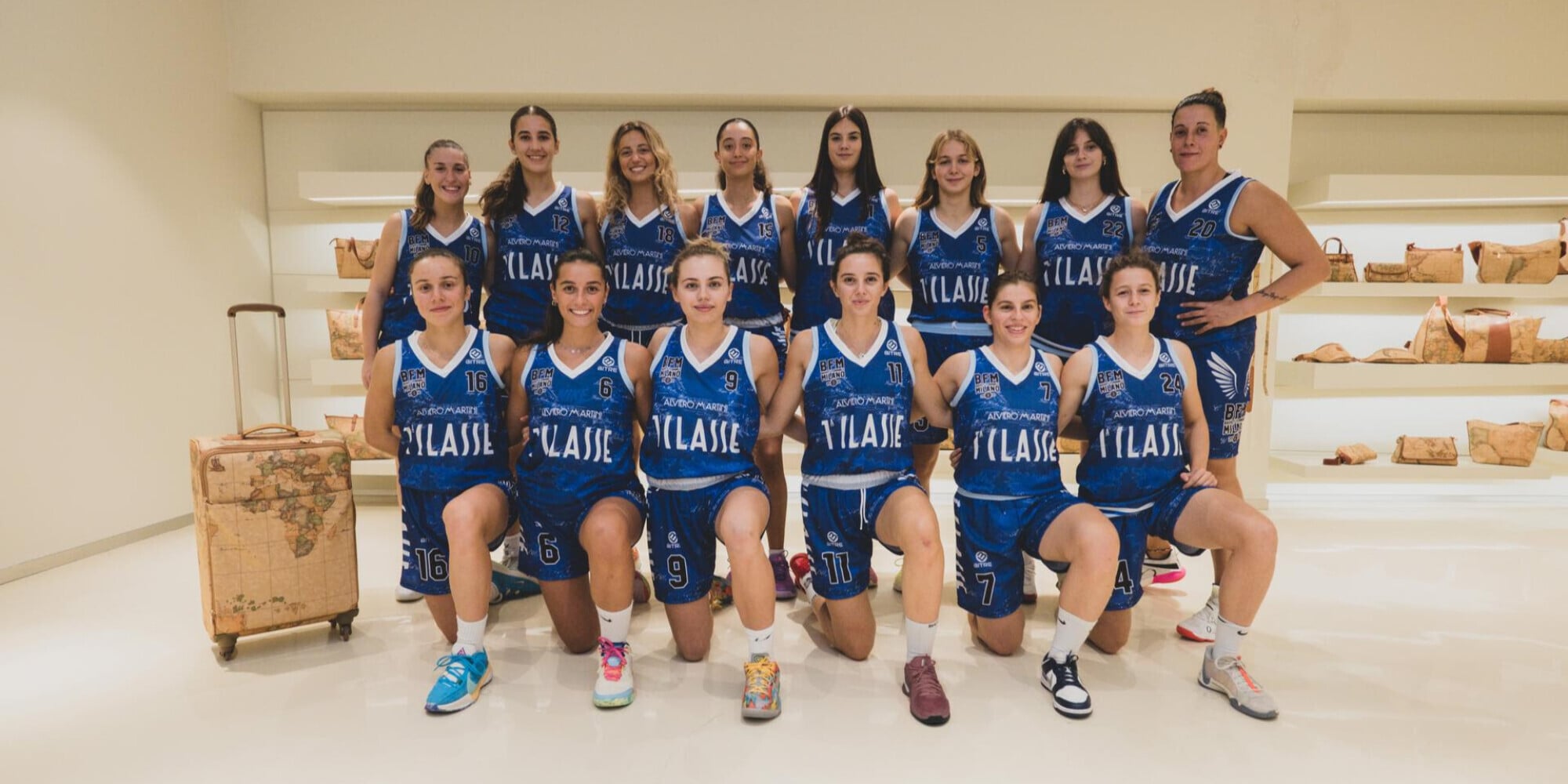 Alviero Martini 1A Classe sponsor di Basket Femminile Milano