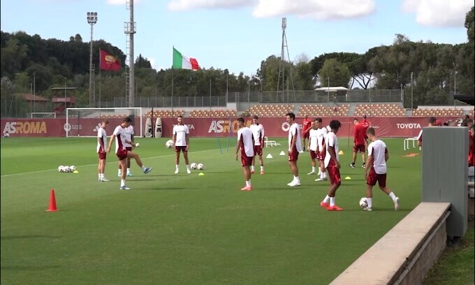 Roma, allenamento a Trigoria sotto lo sguardo di Juric