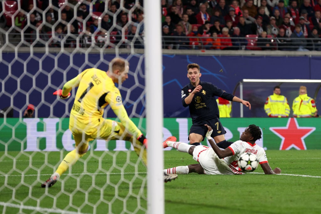 Juve, vittoria in rimonta in Germania. Il Bologna battuto 2-0 ad Anfield